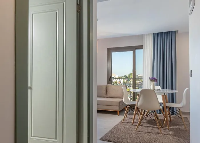 Cumbalica Garden Hotell Çeşme