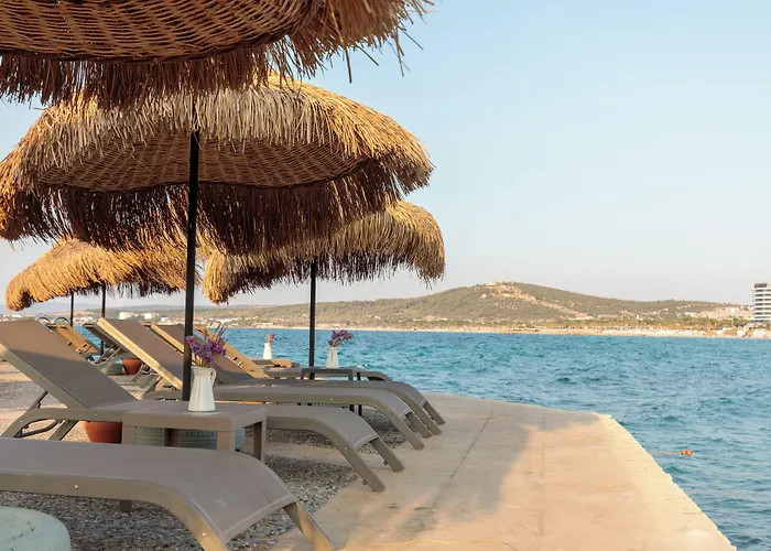Otel Cumbalıca Garden Çeşme